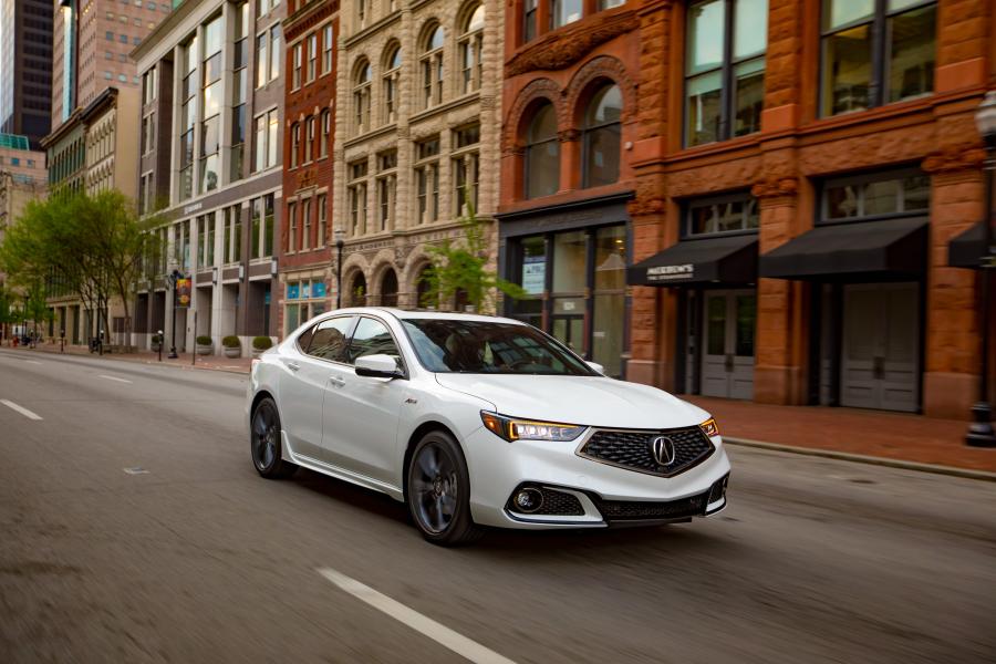  Acura TLX A-Spec 2017 года  (фото 19 из 69)